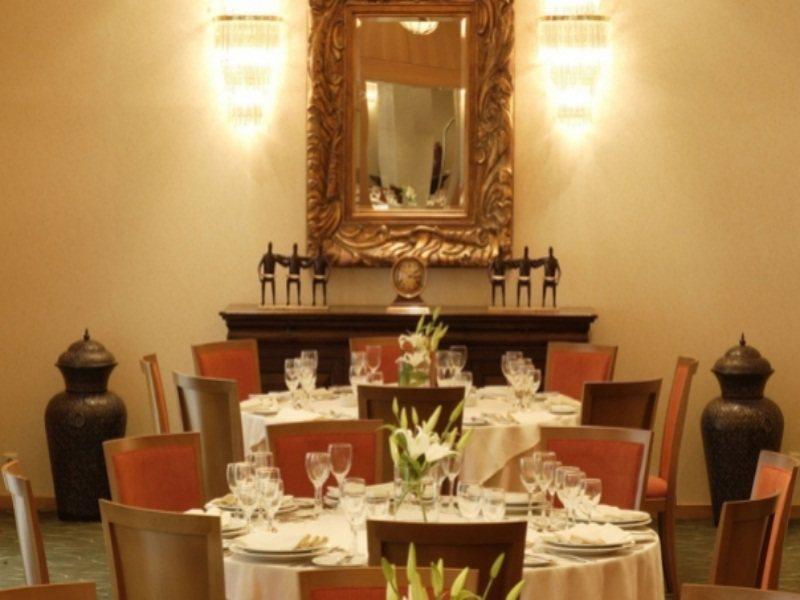 Divani Palace Larissa Ristorante foto